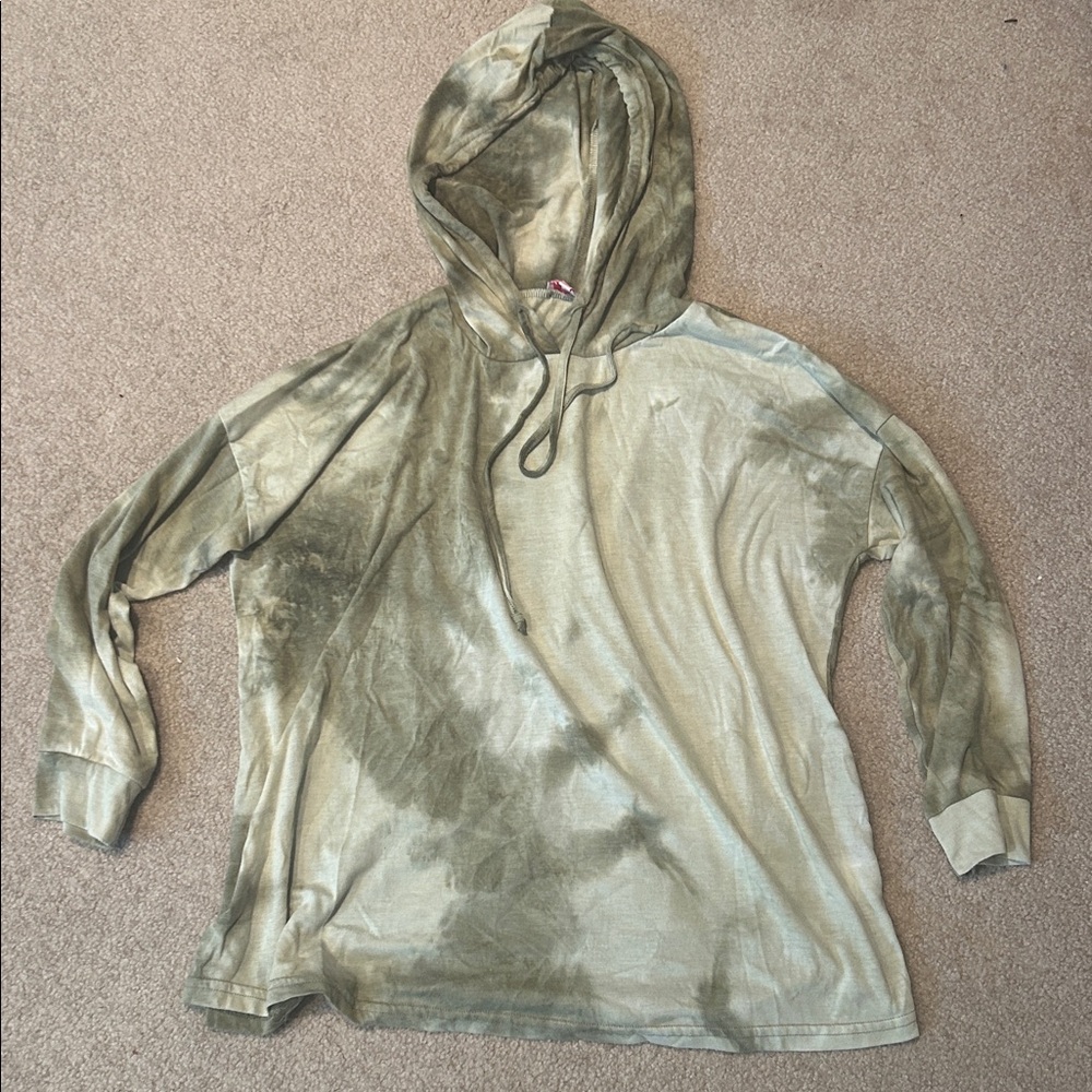 Green tie dye pink lily size small tshirt hoodie